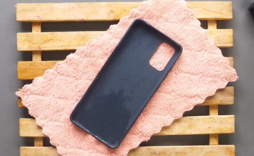 kako očistiti ovitek za telefon